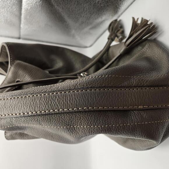 Brighton Gray Pebbled Leather Drawstring Bucket Purse with Shoulder Strap - Picture 4 of 16